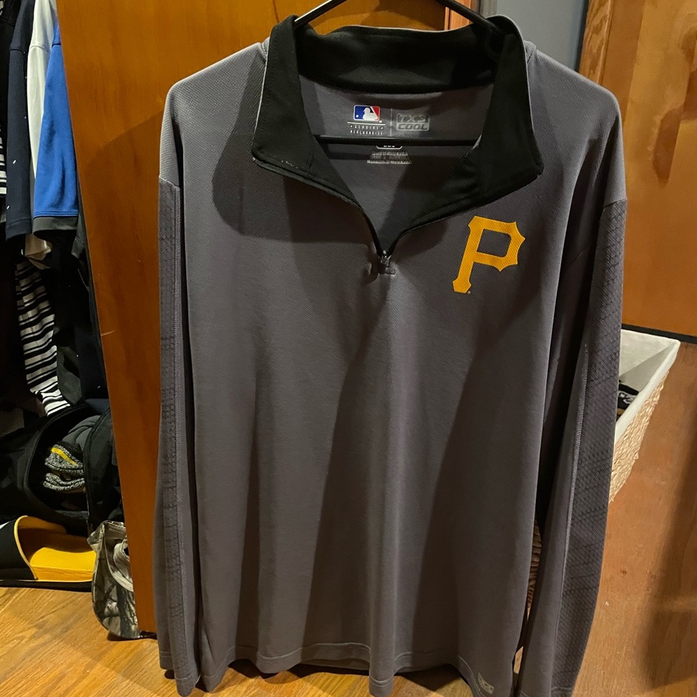 Pittsburgh Pirates Long Sleeve